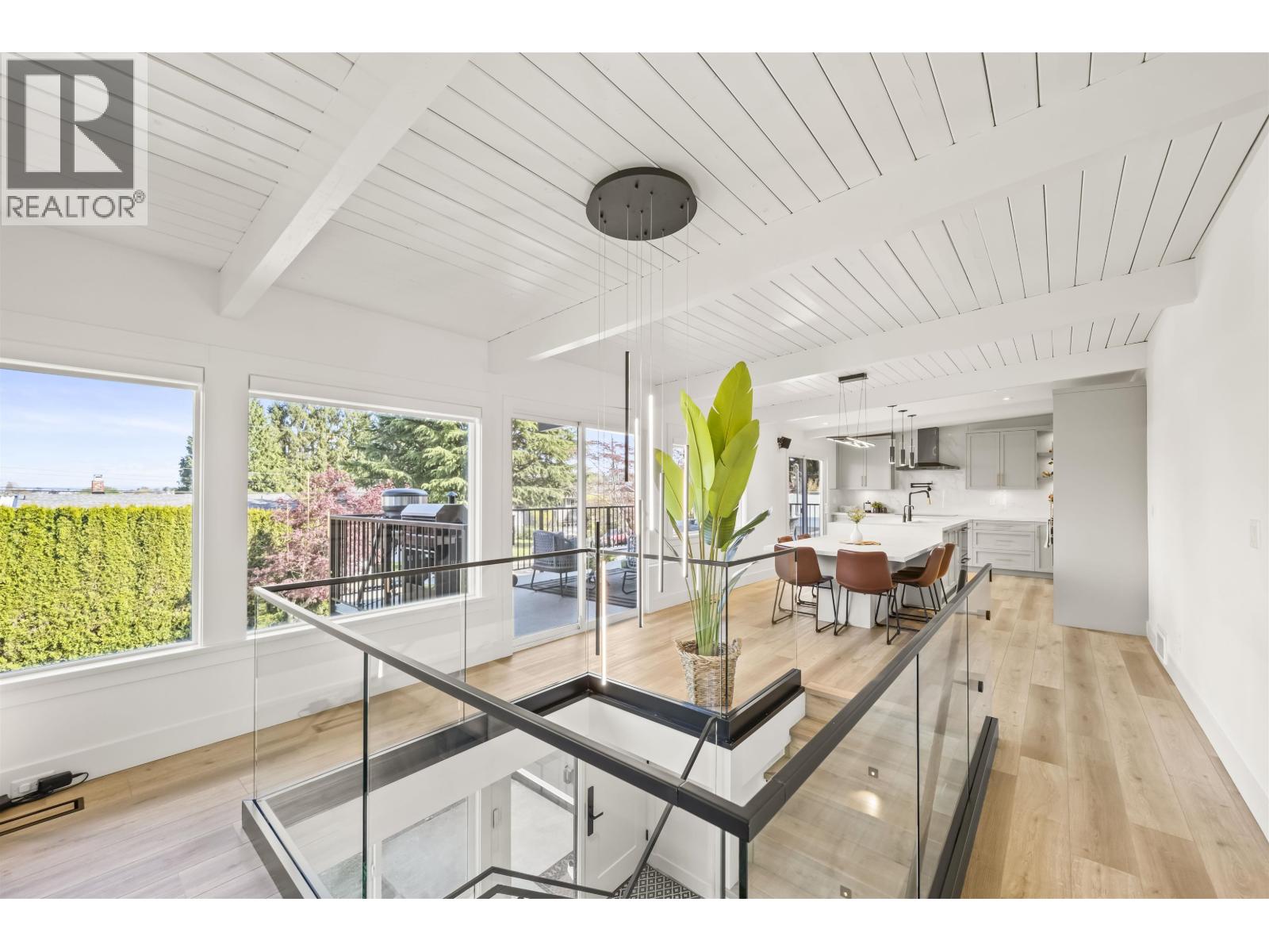 501 55a Street, Delta, British Columbia  V4M 3M2 - Photo 11 - R3112937