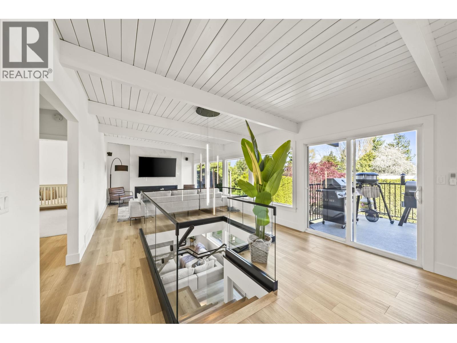 501 55a Street, Delta, British Columbia  V4M 3M2 - Photo 12 - R3112937