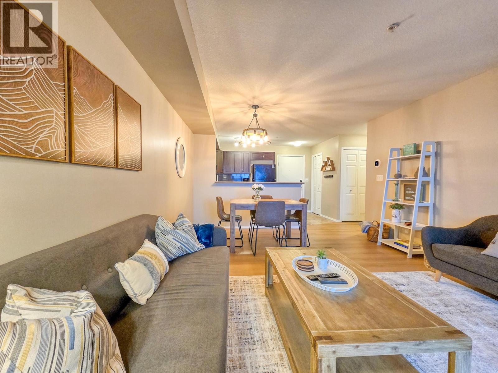 205 THIRD Avenue Unit# 2305, Invermere, British Columbia