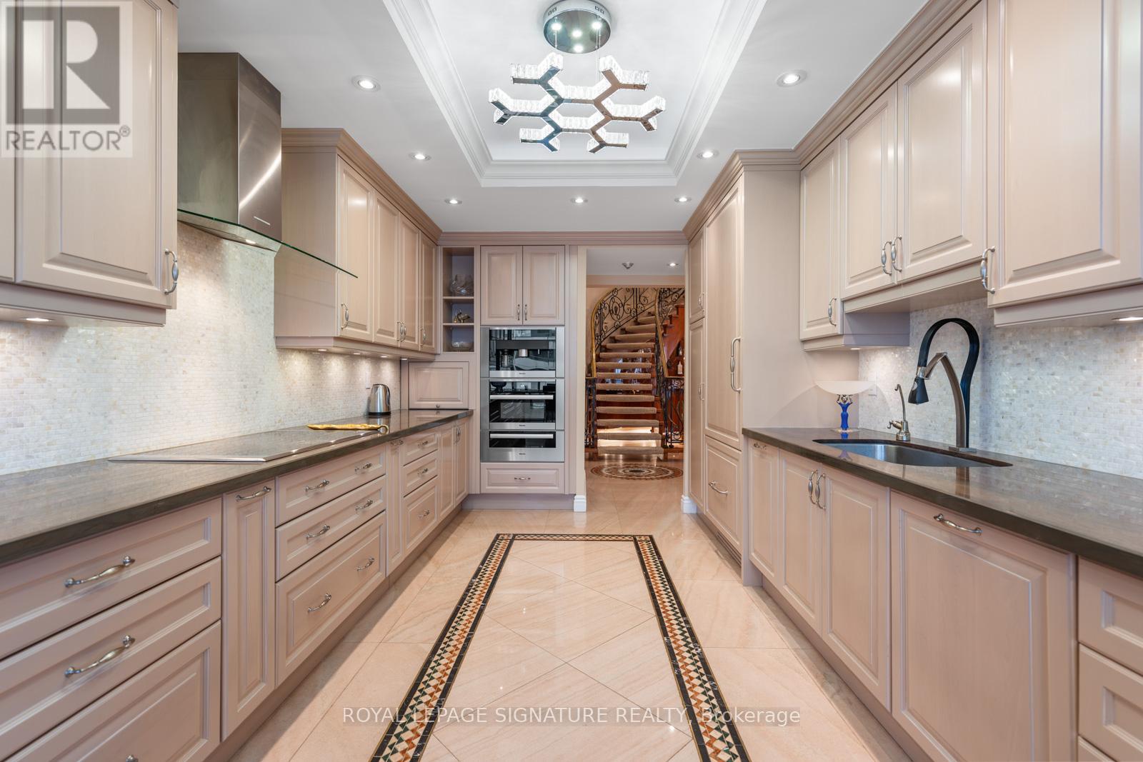 Ph9 - 7300 Yonge Street, Vaughan, Ontario  L4J 7Y5 - Photo 20 - N13014854