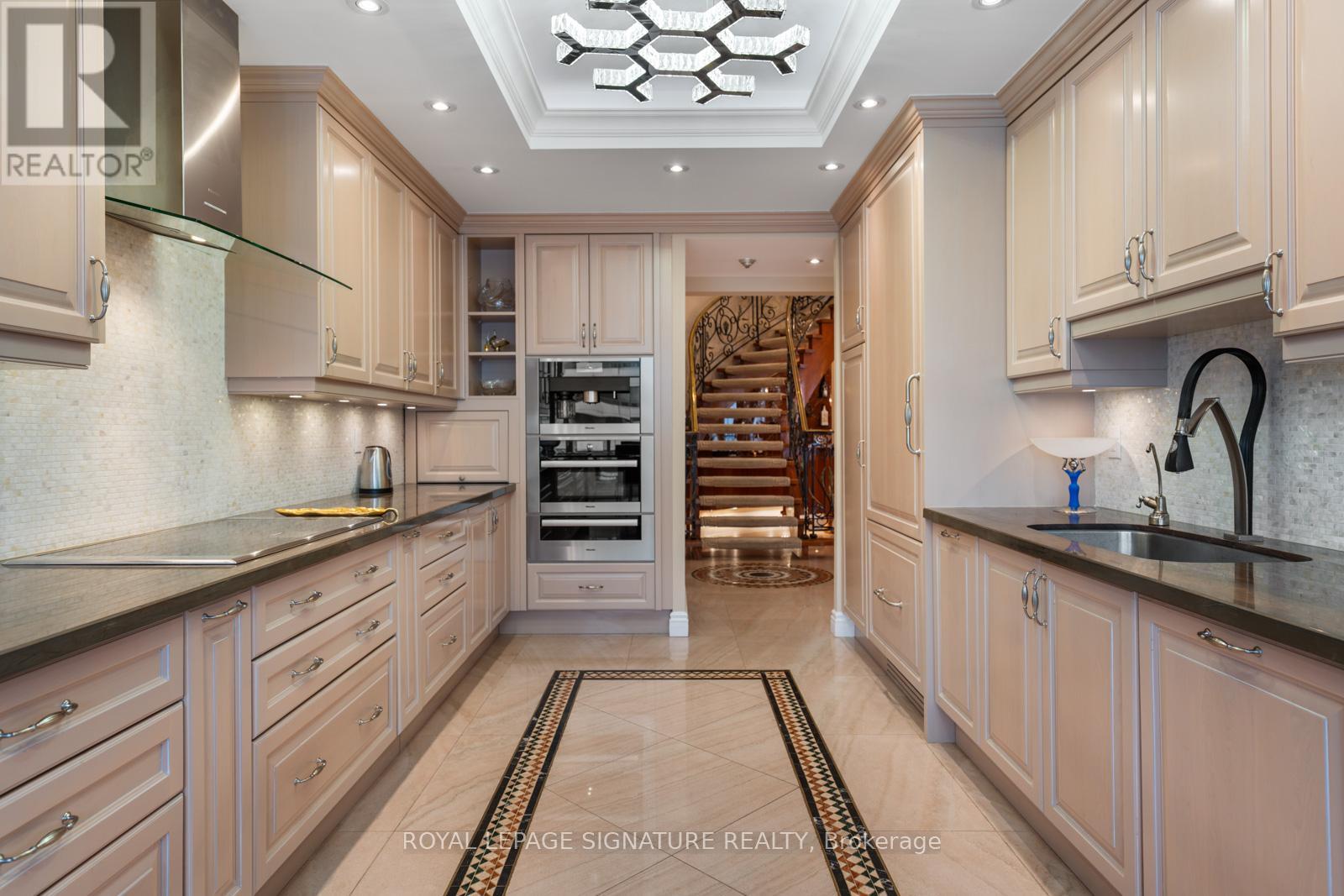 Ph9 - 7300 Yonge Street, Vaughan, Ontario  L4J 7Y5 - Photo 29 - N13014854