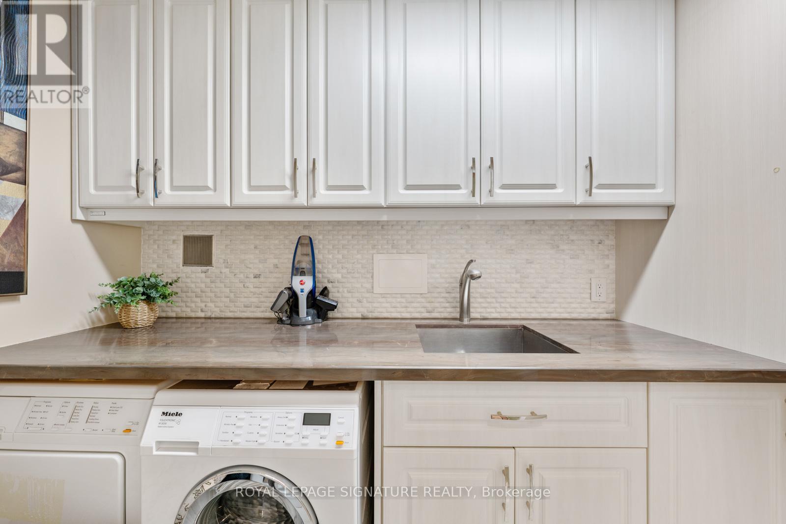 Ph9 - 7300 Yonge Street, Vaughan, Ontario  L4J 7Y5 - Photo 32 - N13014854