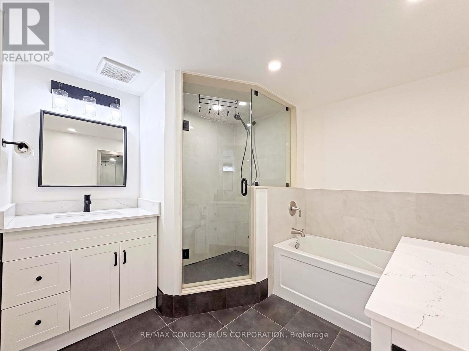 1509 - 120 Promenade Circle, Vaughan, Ontario  L4J 7W9 - Photo 16 - N13014866