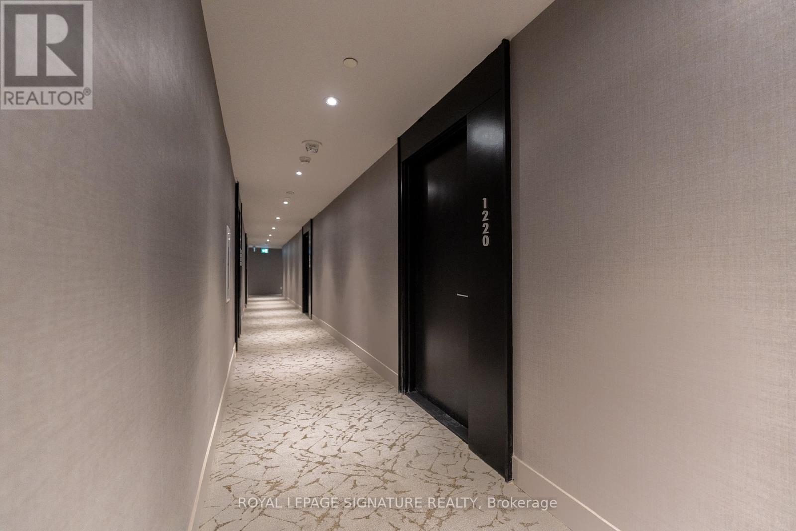 1220 - 270 Dufferin Street, Toronto, Ontario  M6K 0H8 - Photo 2 - W13014886