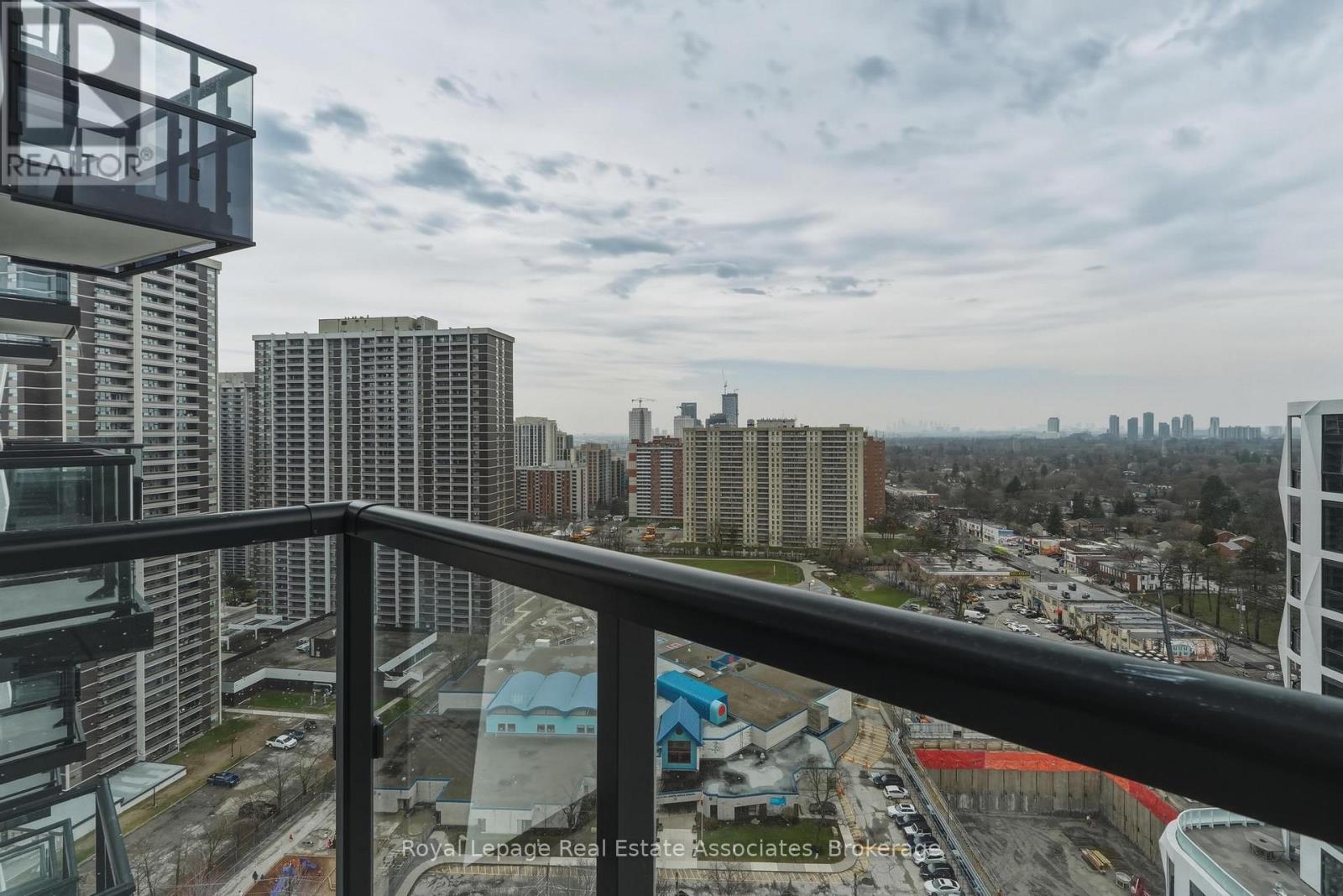 2210 - 60 Central Park Roadway, Toronto, Ontario  M9A 3K1 - Photo 10 - W13014892