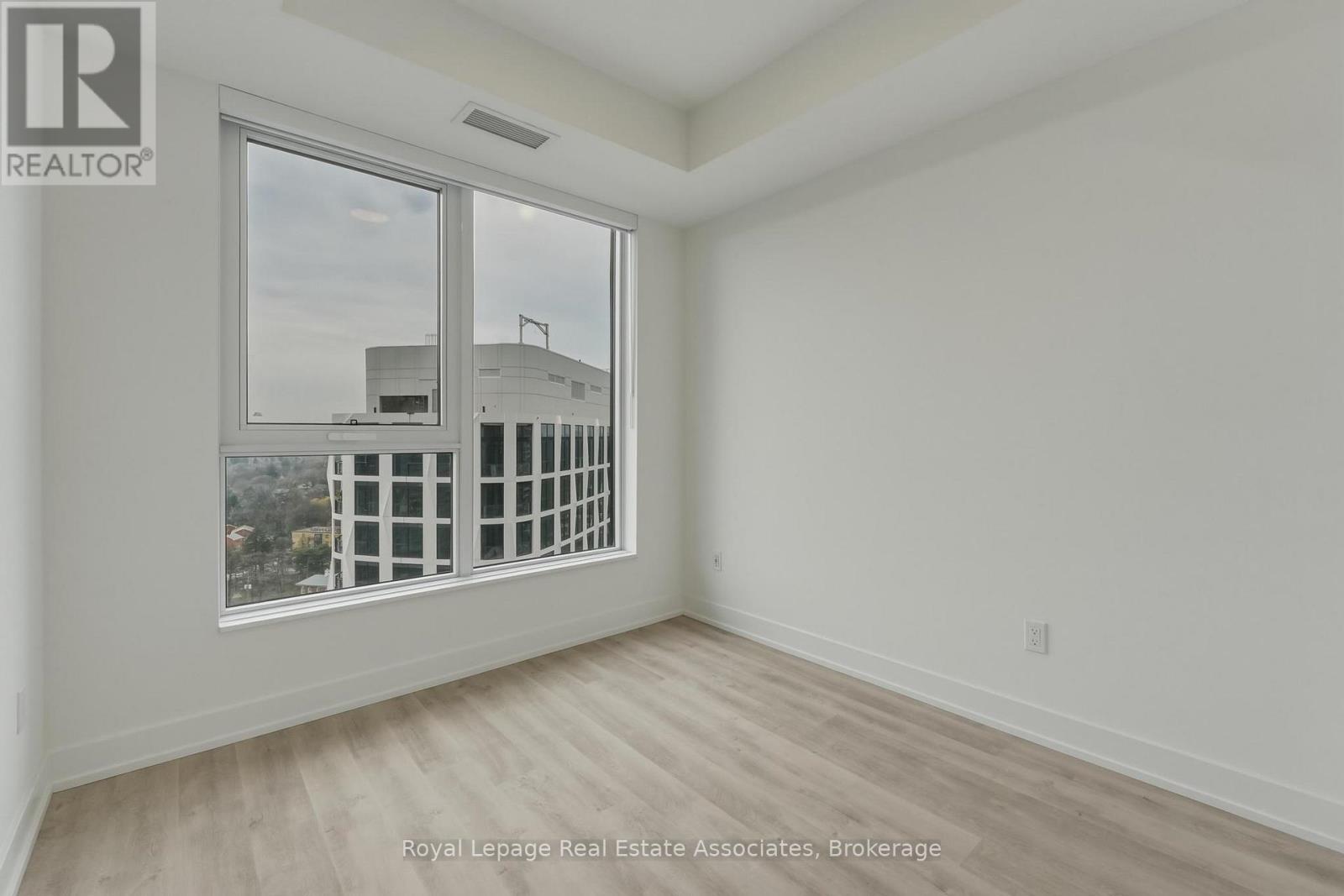 2210 - 60 Central Park Roadway, Toronto, Ontario  M9A 3K1 - Photo 13 - W13014892