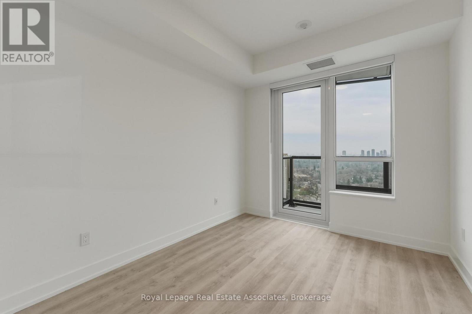 2210 - 60 Central Park Roadway, Toronto, Ontario  M9A 3K1 - Photo 16 - W13014892