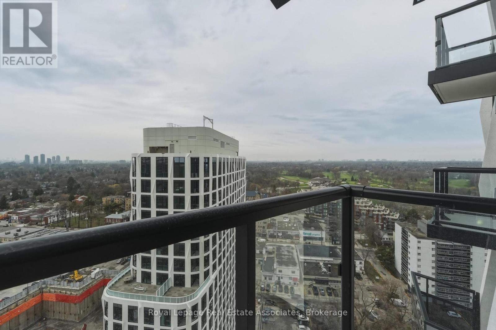 2210 - 60 Central Park Roadway, Toronto, Ontario  M9A 3K1 - Photo 22 - W13014892