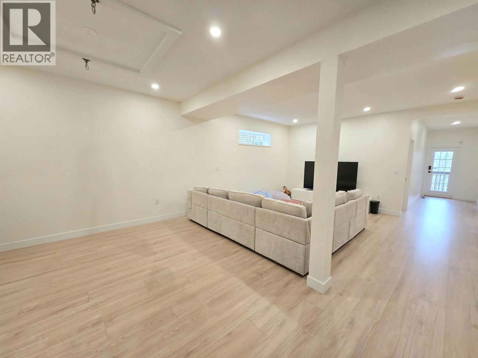 20 5201 Oakmount Crescent, Burnaby, British Columbia  V5H 4S8 - Photo 14 - R3112721