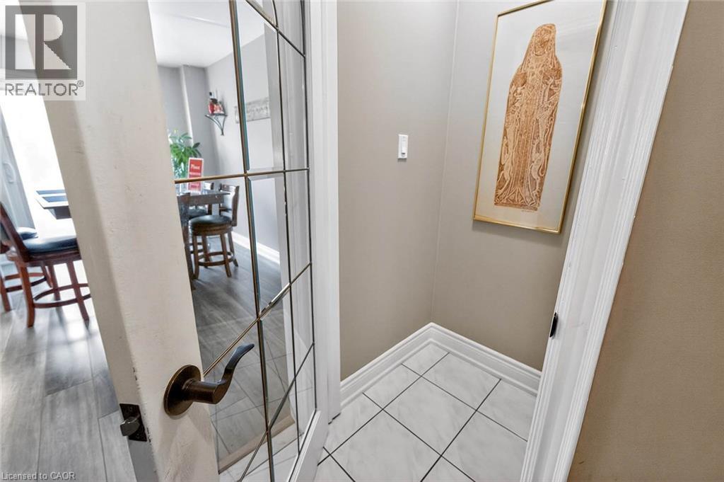 3753 Densbury Drive, Mississauga, Ontario  L5N 6Z2 - Photo 26 - 40818200