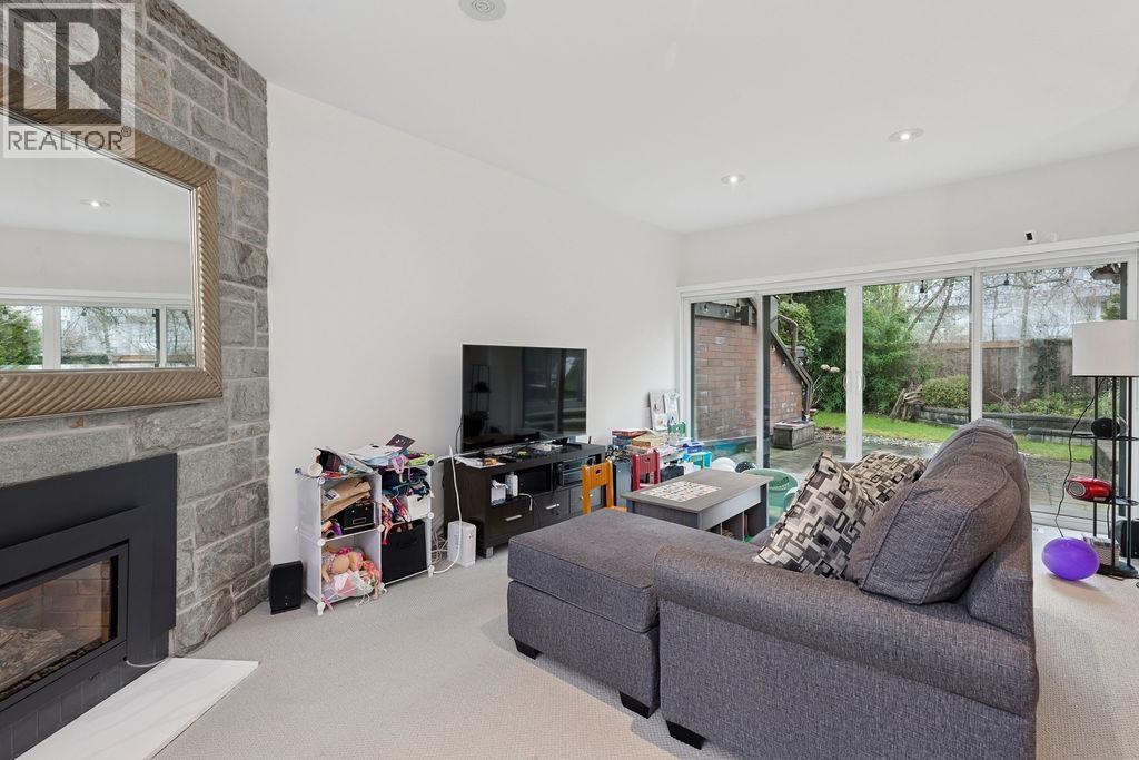 6605 Turnberry Crescent, Vancouver, British Columbia  V5X 4M7 - Photo 3 - R3088662