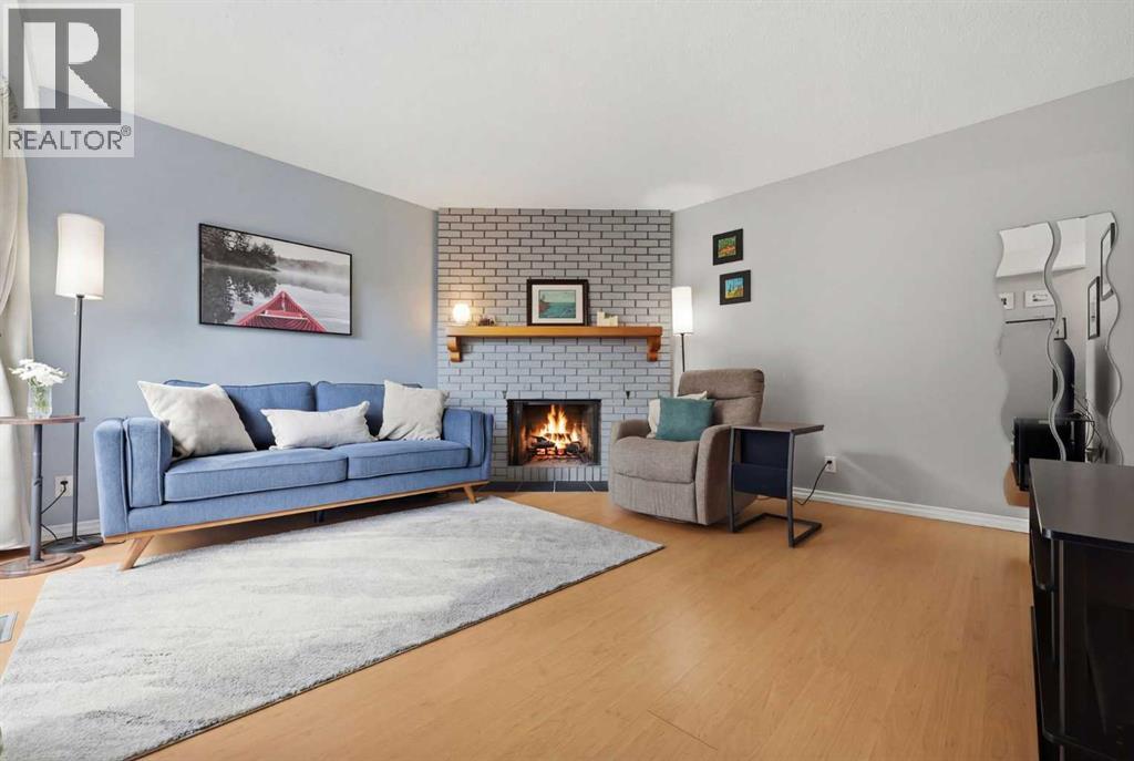 2, 287 Southampton Drive SW, Calgary, Alberta  T2W 2N5 - Photo 2 - A2300386