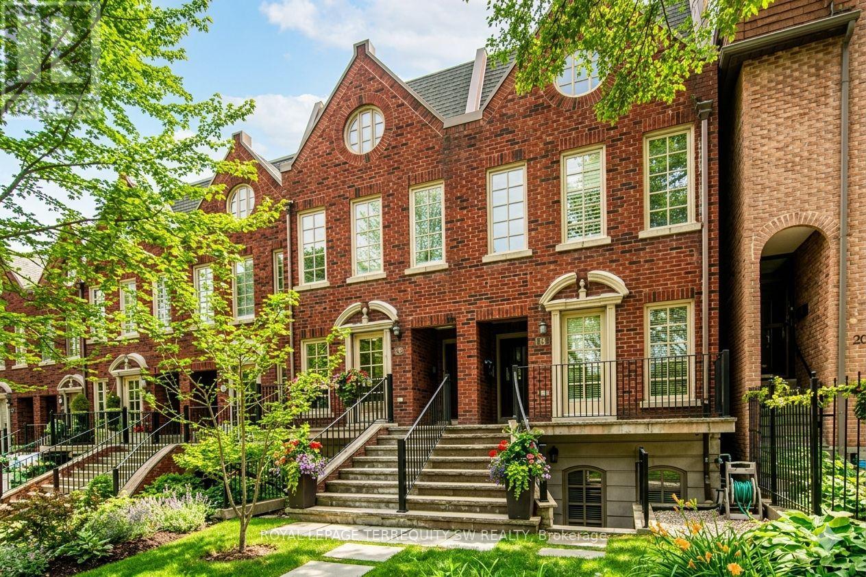 190 Bedford Road, Toronto, Ontario  M5R 2K9 - Photo 2 - C13002732