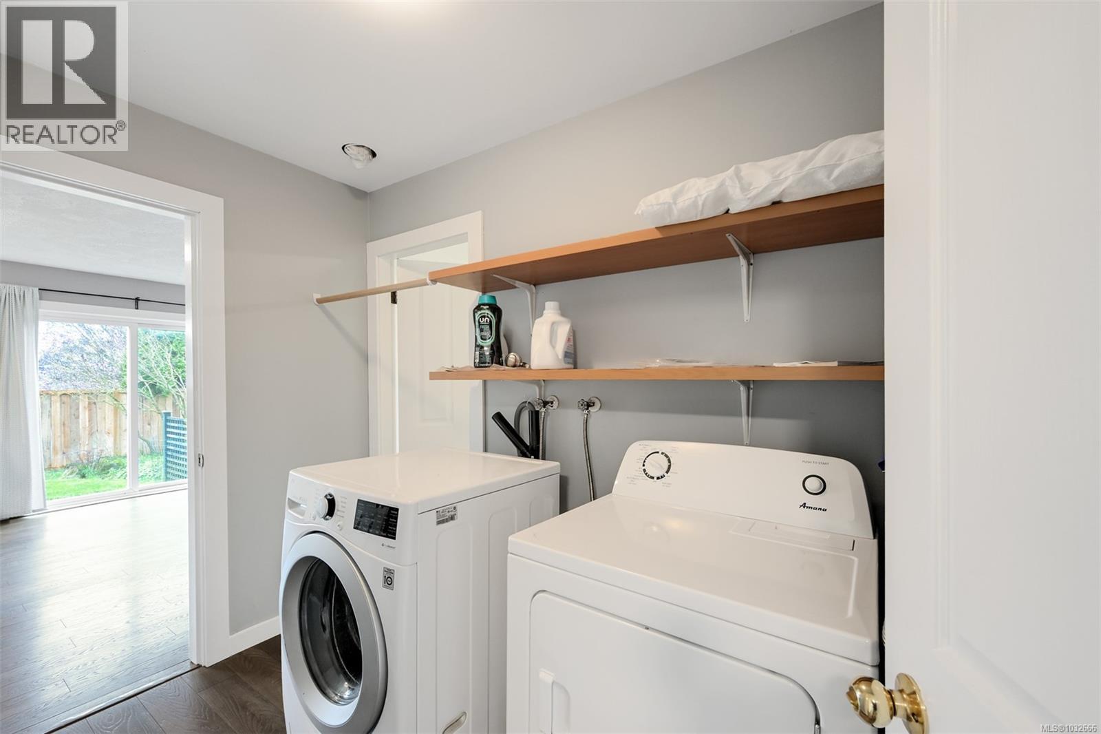 1290 Lidgate Crt, Saanich, British Columbia  V8Z 7E3 - Photo 35 - 1032666