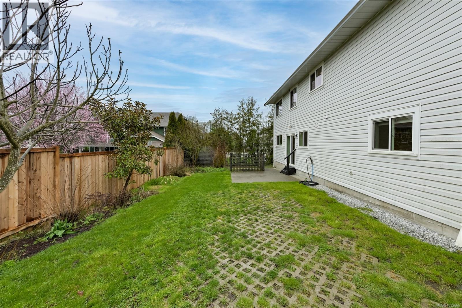 1290 Lidgate Crt, Saanich, British Columbia  V8Z 7E3 - Photo 39 - 1032666