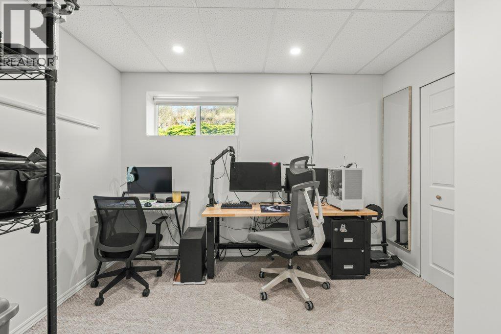 148 Fenwick Road, Vernon, British Columbia  V1B 2V6 - Photo 33 - 10383988