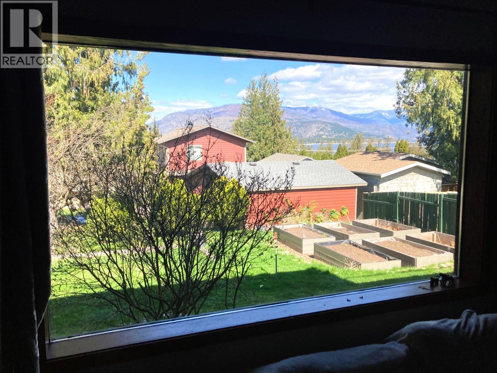 1221 Dunkirk Road, Sorrento, British Columbia  V0E 2W0 - Photo 32 - 10383883