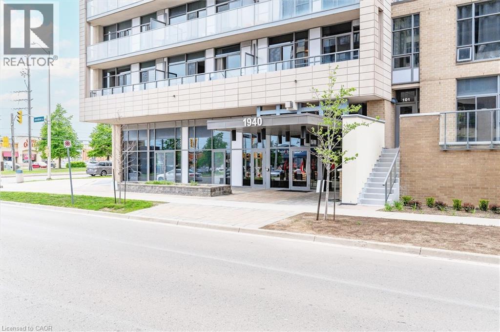 1940 Ironstone Drive Unit# 219, Burlington, Ontario  L7L 0E4 - Photo 2 - 40821981