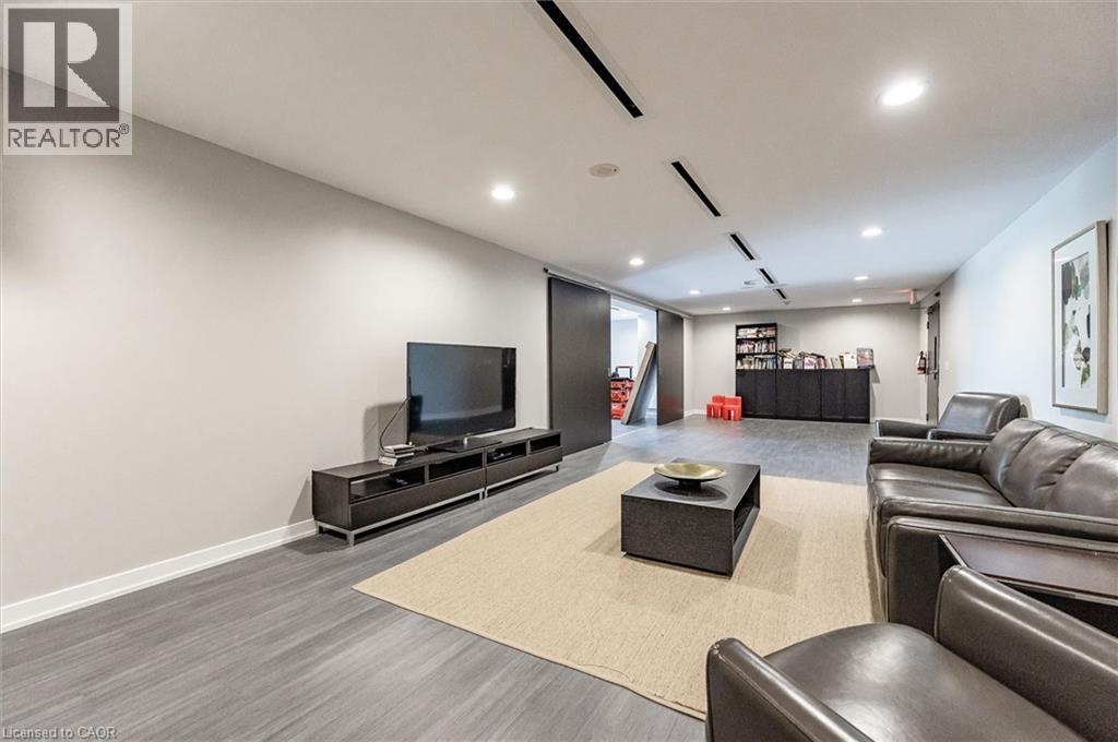 1940 Ironstone Drive Unit# 219, Burlington, Ontario  L7L 0E4 - Photo 25 - 40821981