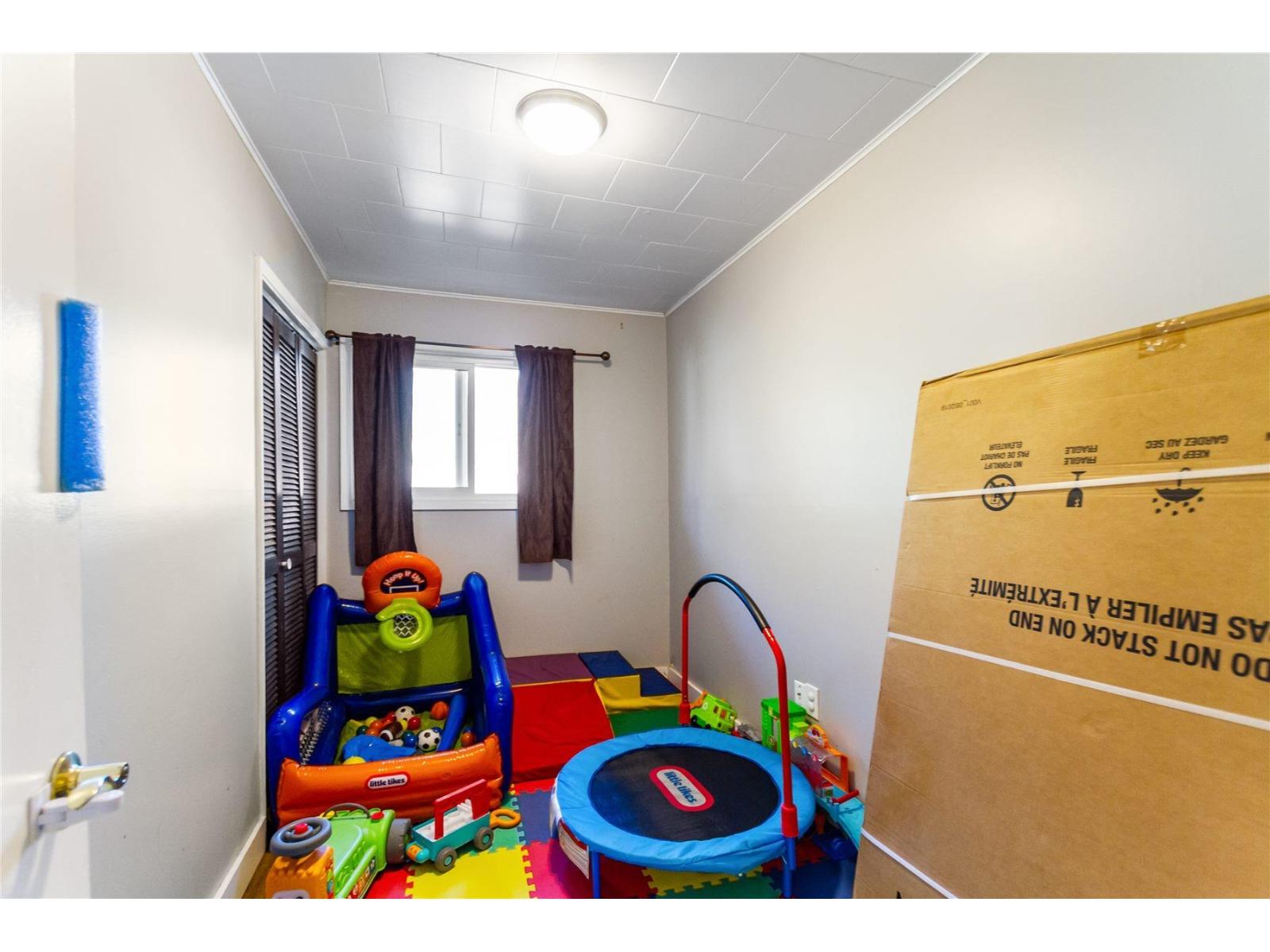 648 Willow Street, Hope, Hope, British Columbia  V0X 1L0 - Photo 10 - R3112577