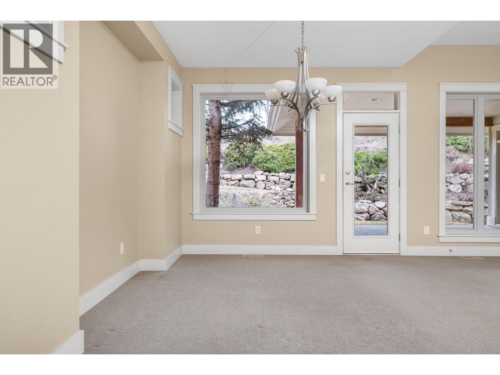 153 Mashie Crescent, Vernon, British Columbia  V1H 1V8 - Photo 6 - 10373481