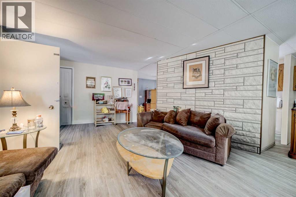 1410 43 Street S, Lethbridge, Alberta  T1K 3S5 - Photo 7 - A2282141