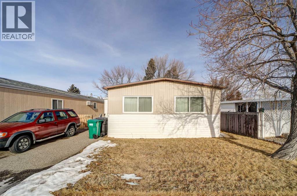 1410 43 Street S, Lethbridge, Alberta  T1K 3S5 - Photo 1 - A2282141