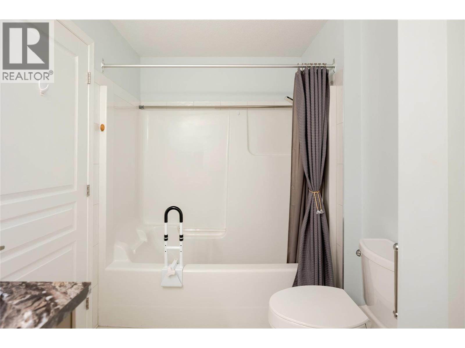 3870 Brown Road Unit# 215, West Kelowna, British Columbia  V0H 1X4 - Photo 15 - 10383752