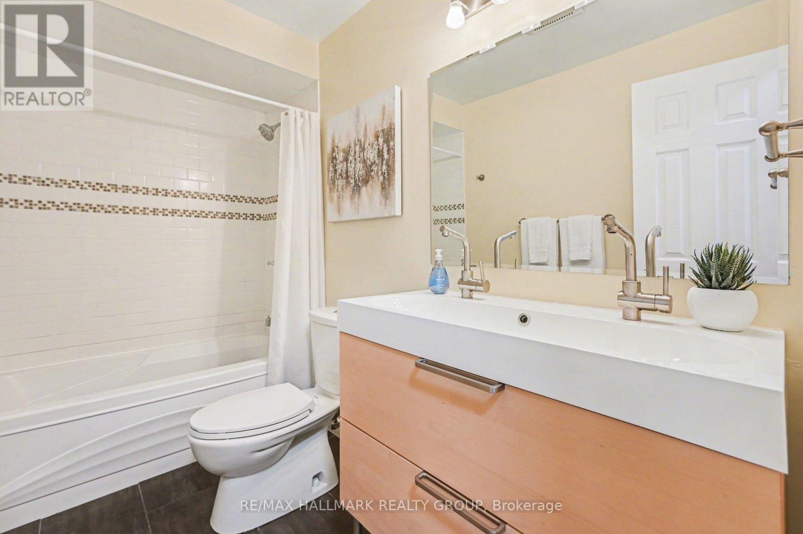 907e Elmsmere Road, Ottawa, Ontario  K1J 8G4 - Photo 17 - X13014986