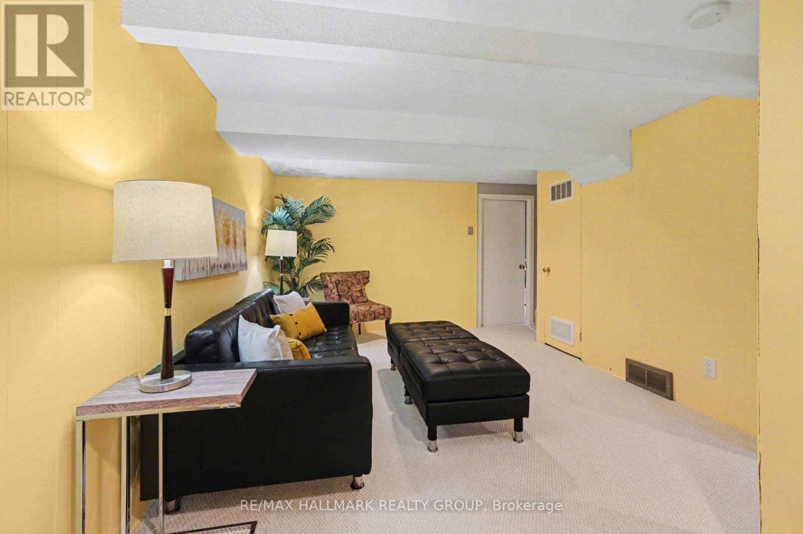 907e Elmsmere Road, Ottawa, Ontario  K1J 8G4 - Photo 19 - X13014986