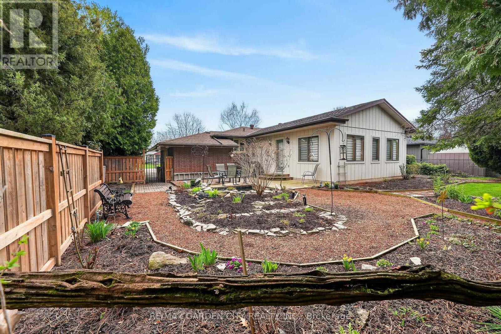 17 Henry Street, Niagara-On-The-Lake, Ontario  L0S 1T0 - Photo 34 - X13014946