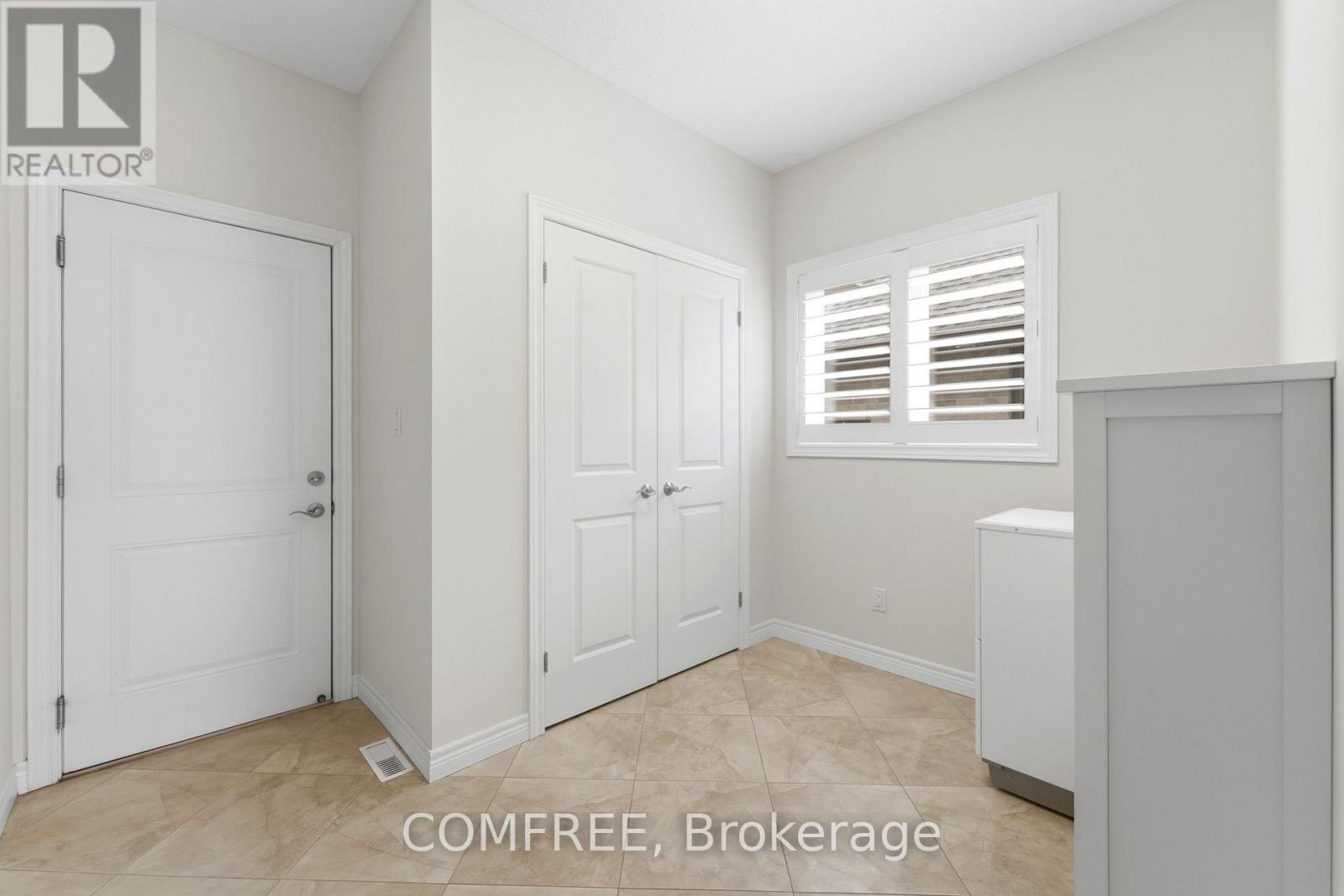 152 Juno Crescent, Woodstock, Ontario  N4T 0H6 - Photo 17 - X12978644