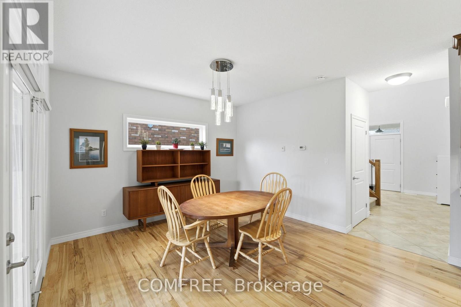 152 Juno Crescent, Woodstock, Ontario  N4T 0H6 - Photo 13 - X12978644