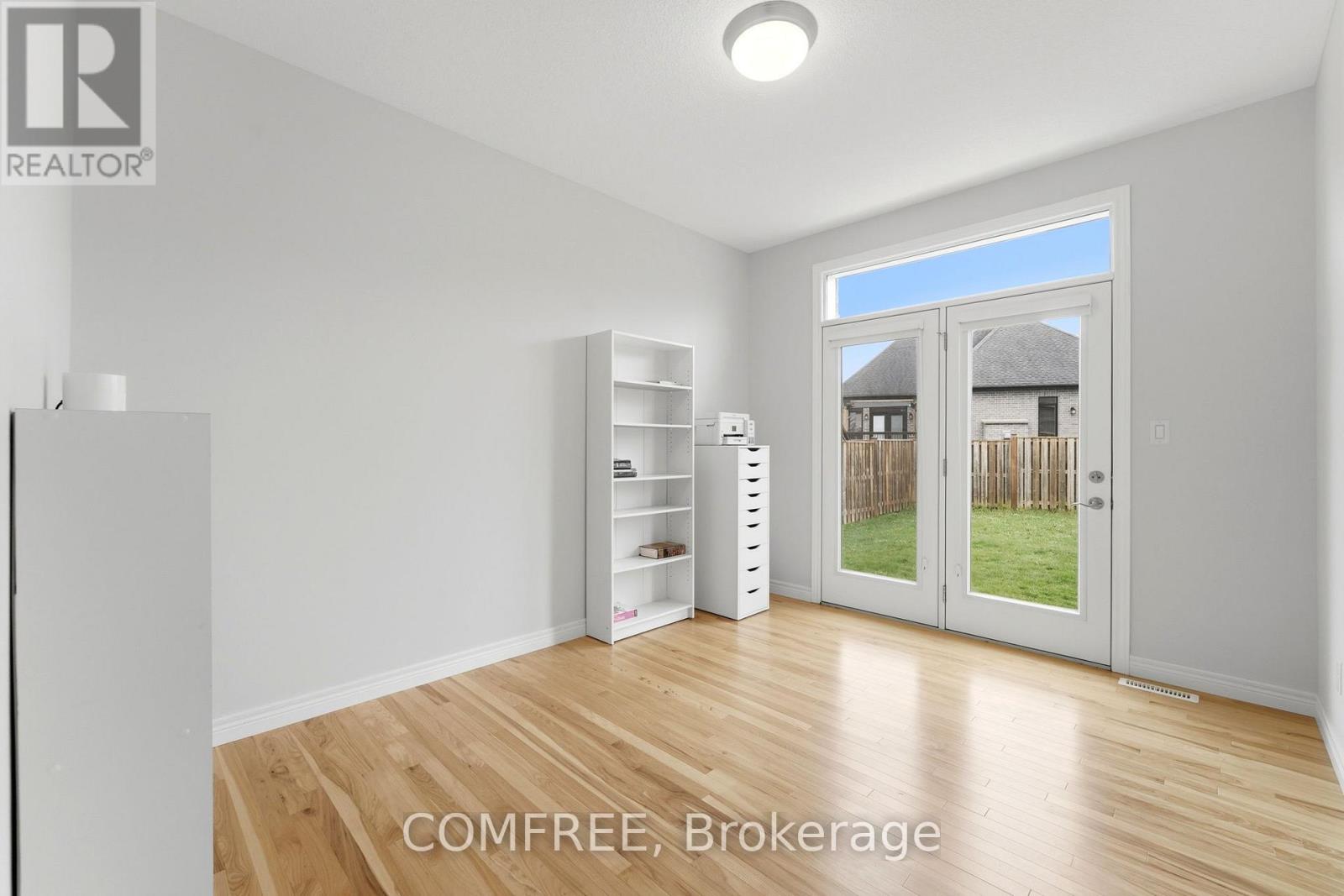 152 Juno Crescent, Woodstock, Ontario  N4T 0H6 - Photo 15 - X12978644