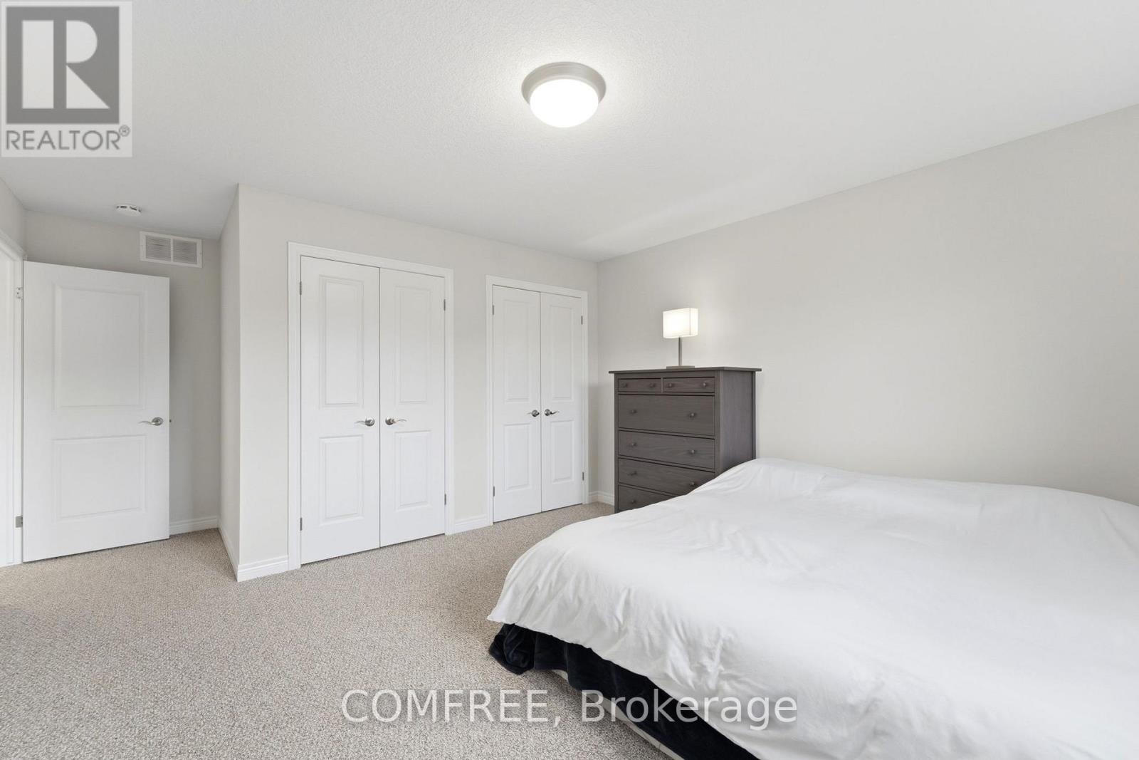 152 Juno Crescent, Woodstock, Ontario  N4T 0H6 - Photo 34 - X12978644