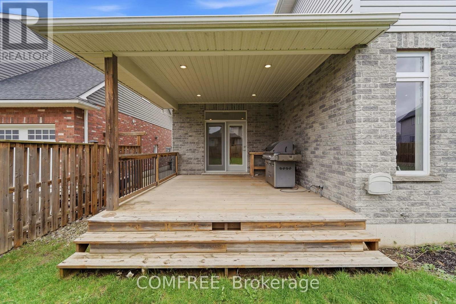 152 Juno Crescent, Woodstock, Ontario  N4T 0H6 - Photo 39 - X12978644