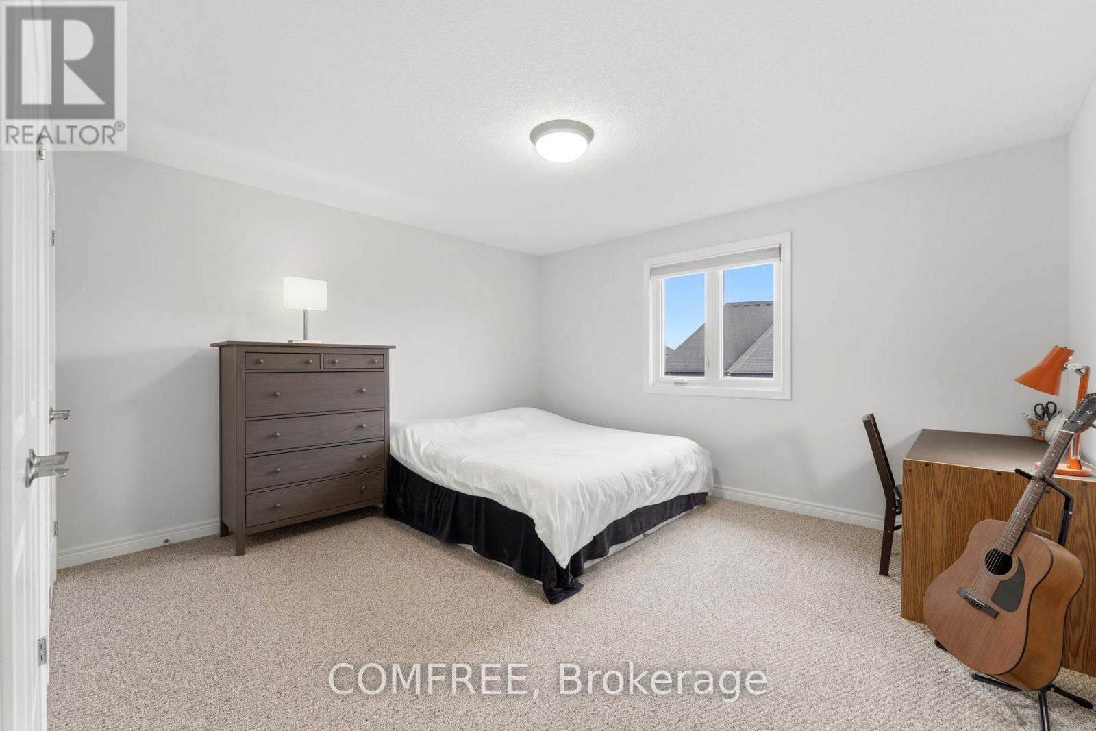 152 Juno Crescent, Woodstock, Ontario  N4T 0H6 - Photo 33 - X12978644