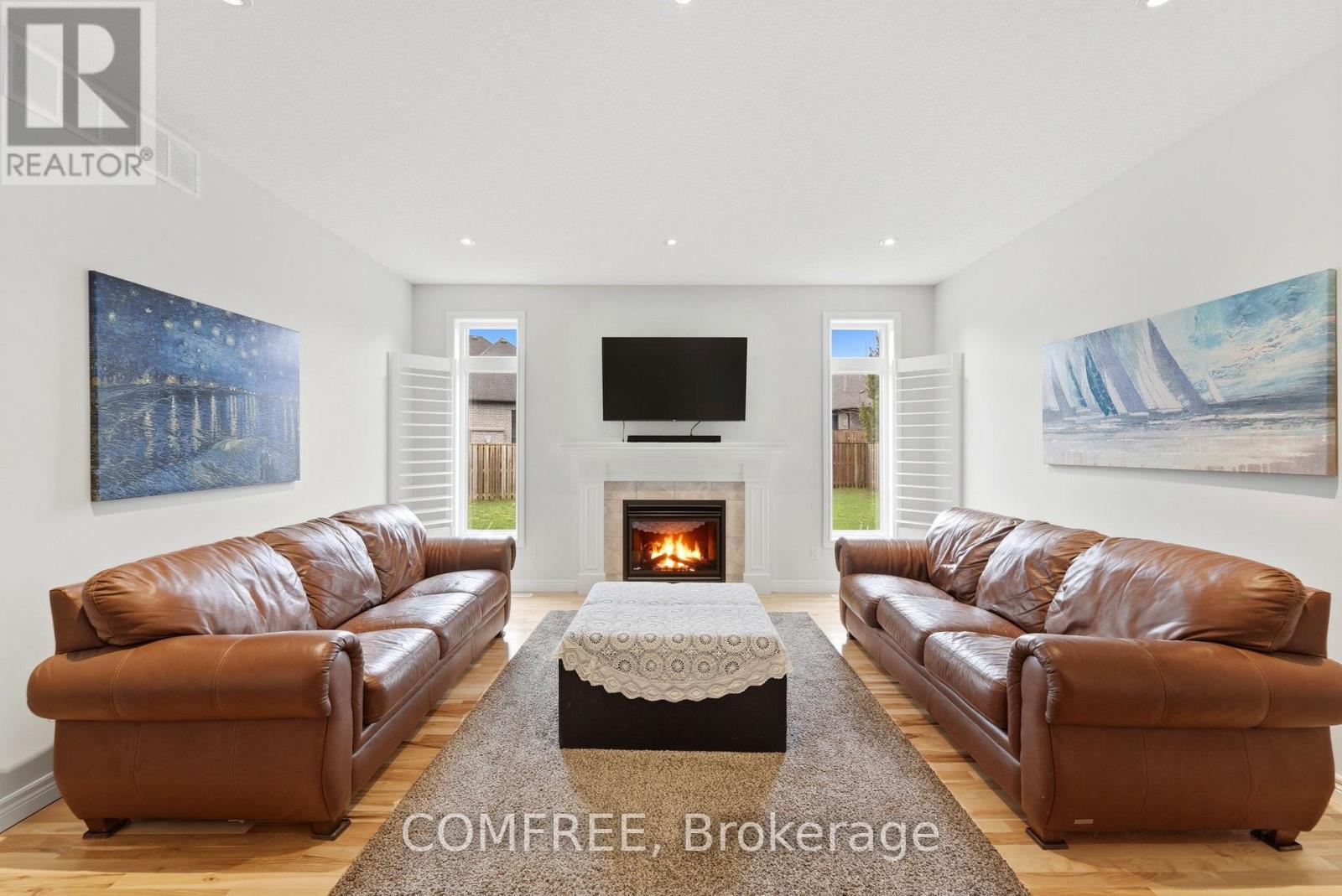 152 Juno Crescent, Woodstock, Ontario  N4T 0H6 - Photo 5 - X12978644