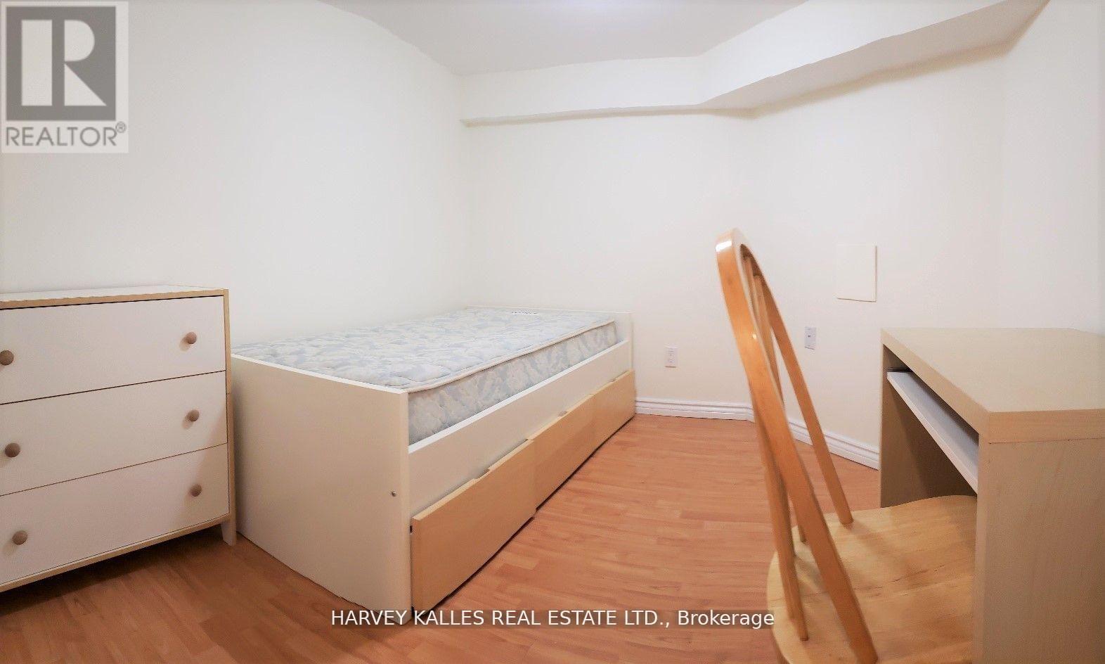 3 - 541 Palmerston Boulevard, Toronto, Ontario  M6G 2P4 - Photo 6 - C13014964