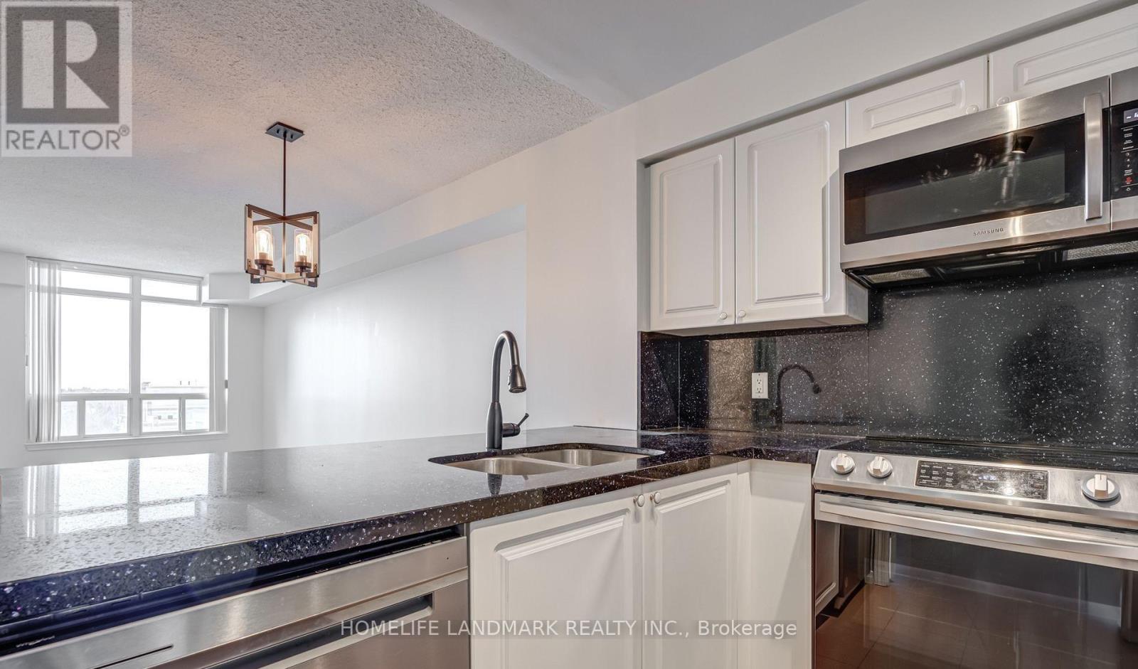 618 - 8 Hillcrest Avenue, Toronto, Ontario  M2N 6Y6 - Photo 4 - C13014988