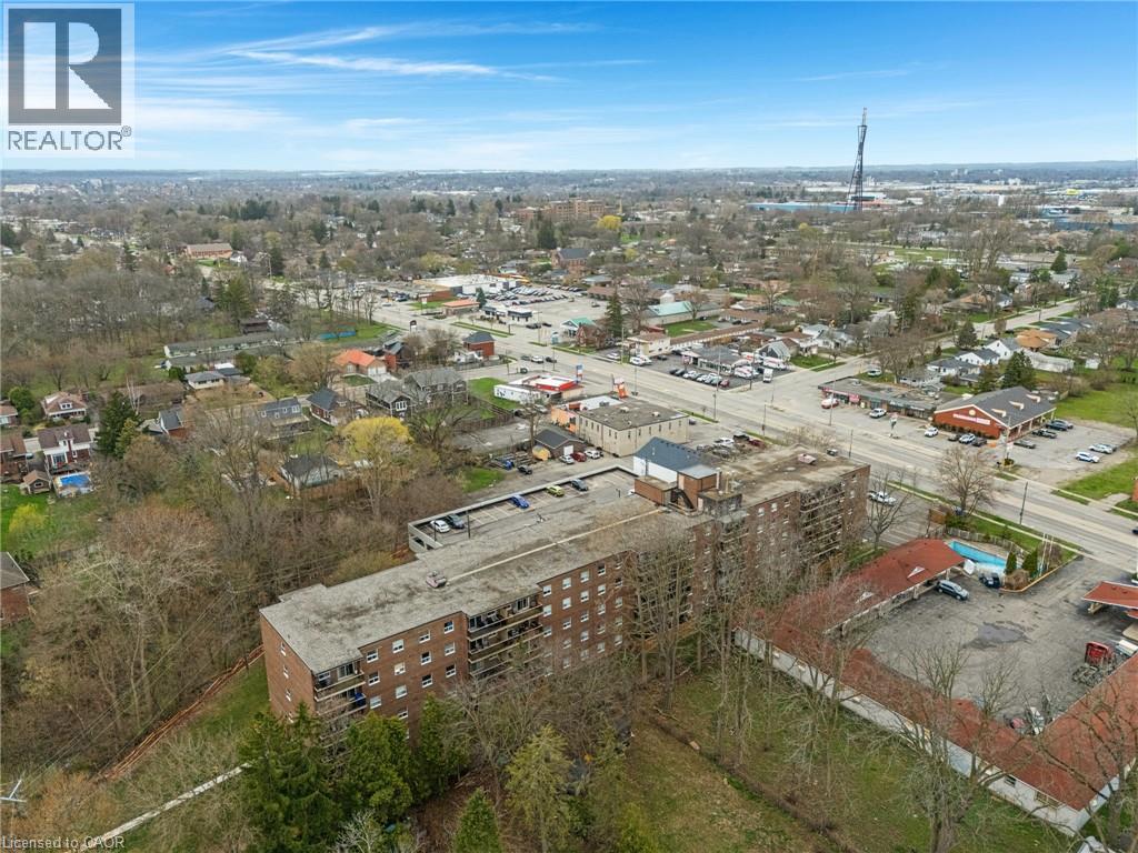 793 Colborne Street Unit# 114, Brantford, Ontario  N3S 7J3 - Photo 38 - 40820893