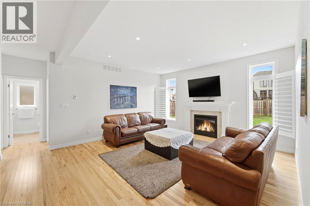 152 Juno Crescent, Woodstock, Ontario  N4T 0A9 - Photo 7 - 40820504