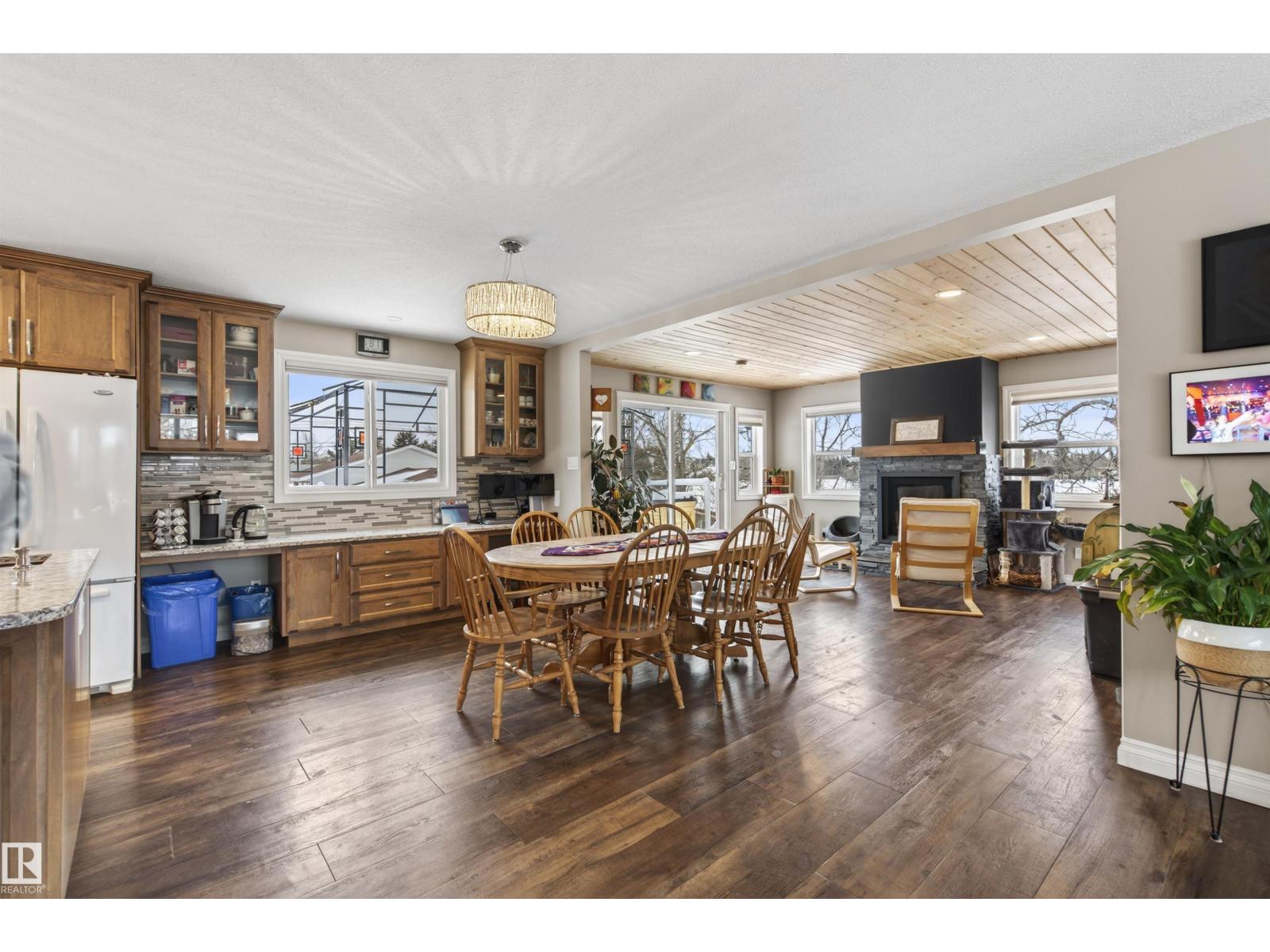 5803 53 Av, Cold Lake, Alberta  T9M 1C8 - Photo 12 - E4482887