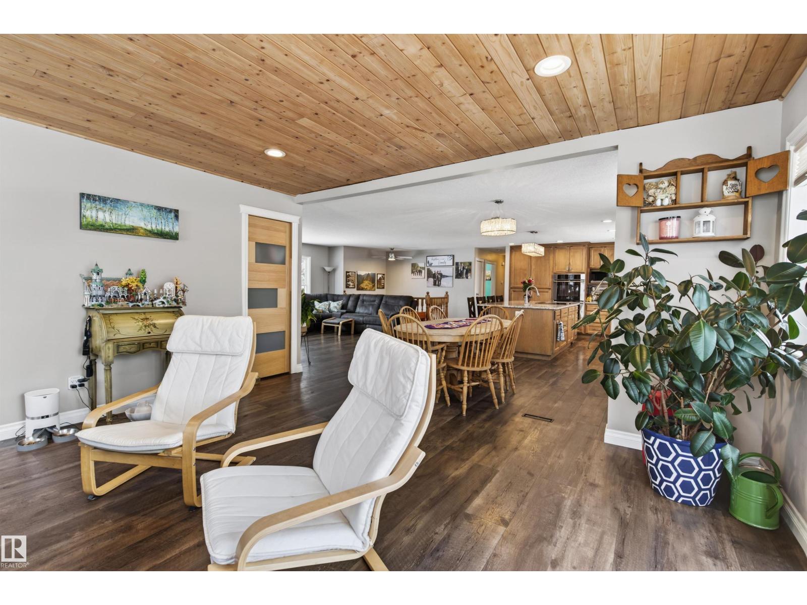 5803 53 Av, Cold Lake, Alberta  T9M 1C8 - Photo 13 - E4482887