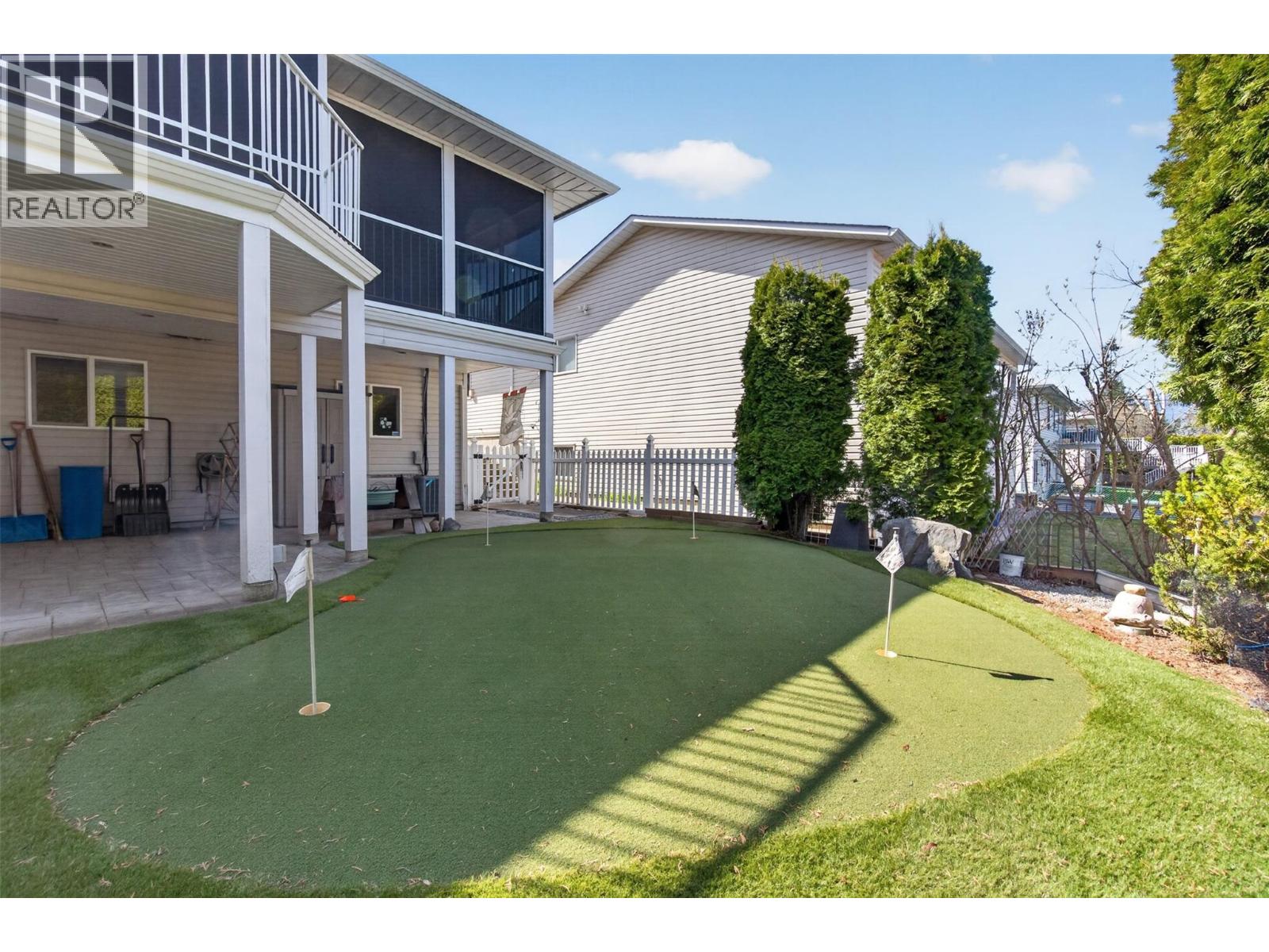 3181 8 Avenue Se, Salmon Arm, British Columbia  V1E 1S1 - Photo 70 - 10383965