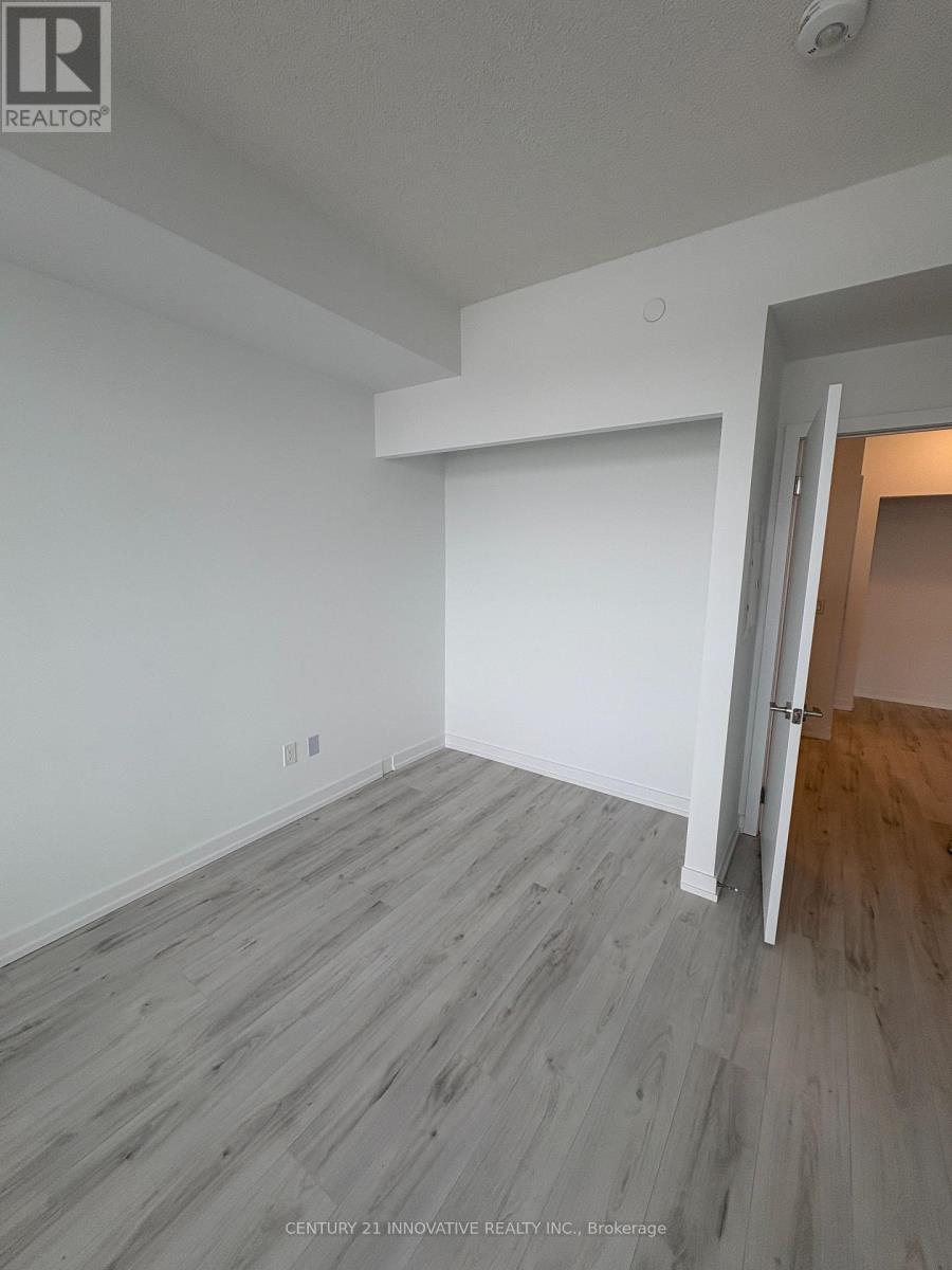 2401 - 1435 Celebration Drive, Pickering, Ontario  L1W 0C4 - Photo 4 - E13014922