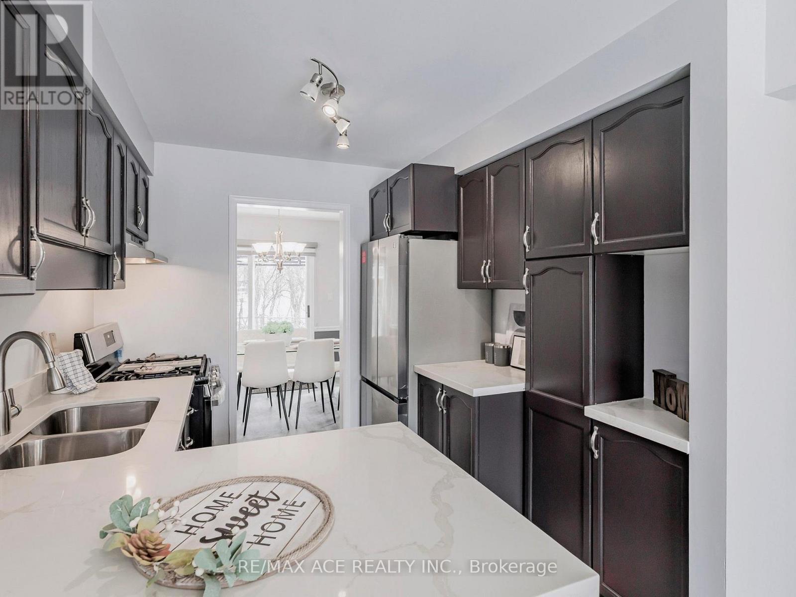 35 Stagemaster Crescent, Clarington, Ontario  L1E 2Y7 - Photo 13 - E13014934