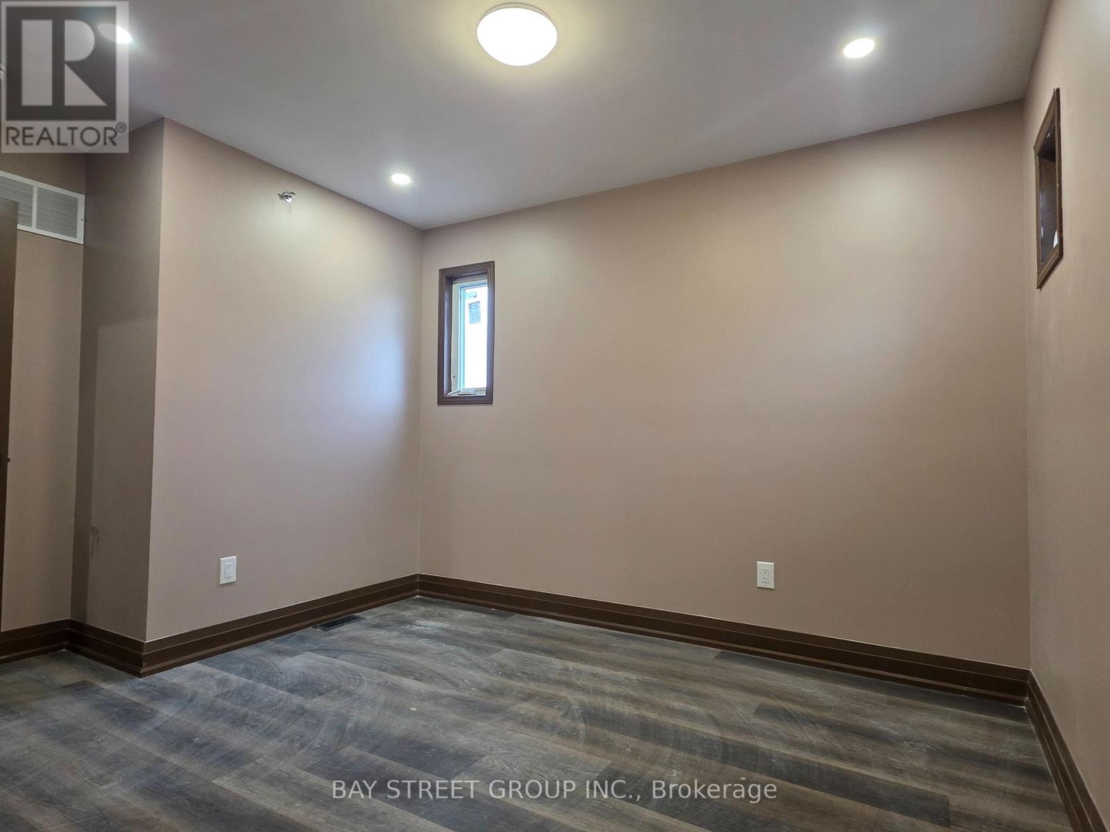 Laneway Suite - 108 Chatham Avenue, Toronto, Ontario  M4J 1K7 - Photo 6 - E13014954