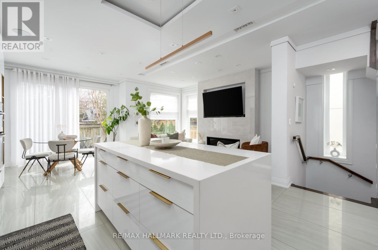 3 Judith Drive, Toronto, Ontario  M4J 2R8 - Photo 15 - E13014968