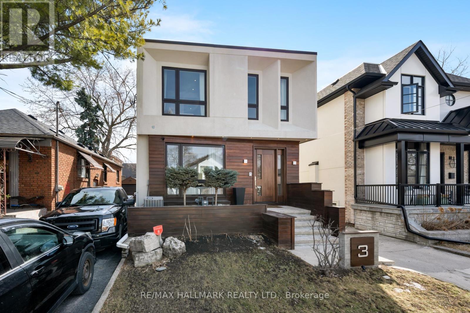 3 Judith Drive, Toronto, Ontario  M4J 2R8 - Photo 2 - E13014968